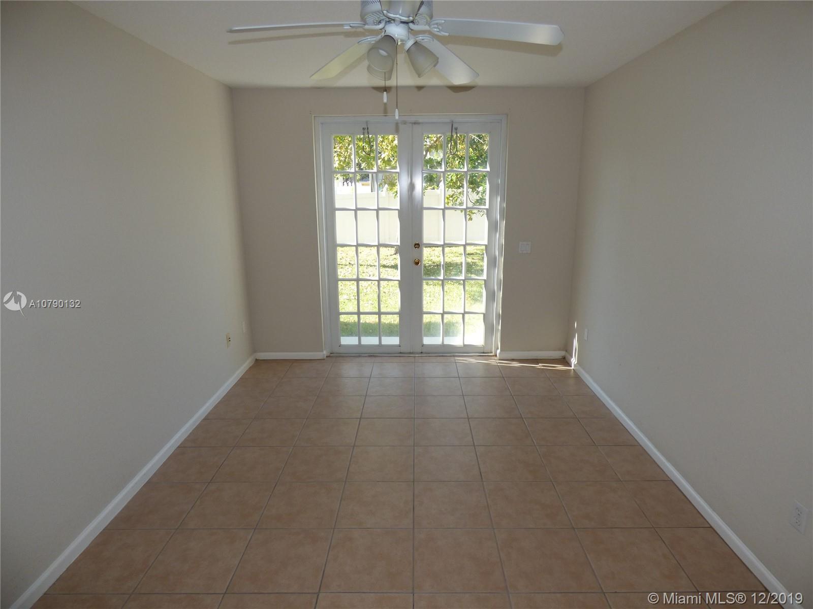 2090 Reston Circle Royal Palm Beach, FL 33411 - Photo 31 of 36