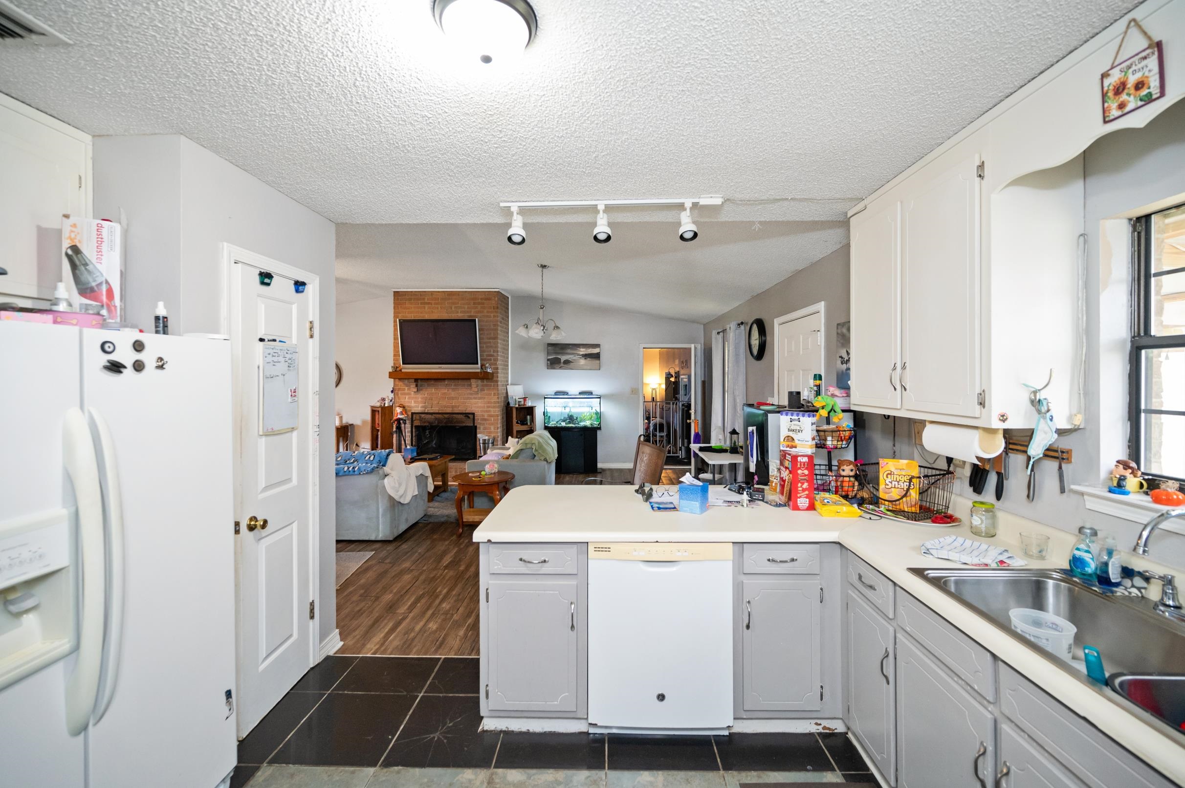 33165 Collier Road Lillian, AL 36549 - Photo 7 of 24