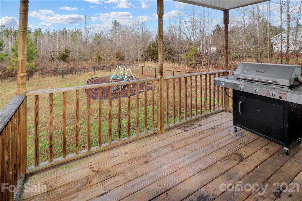 368 Sutton Spring Road York, SC 29745 - Photo 2 of 16