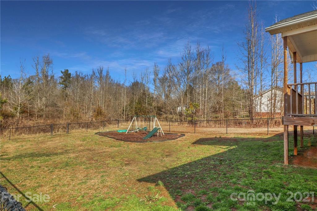 368 Sutton Spring Road York, SC 29745 - Photo 4 of 16