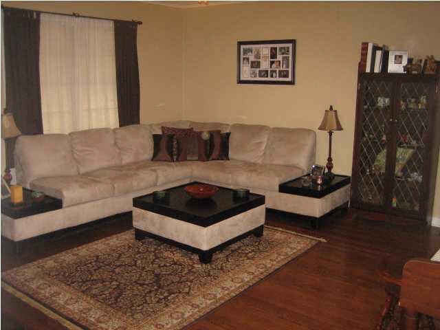 222 West Porter Street Ridgeland, MS 39157 - Photo 4 of 8 spacious den