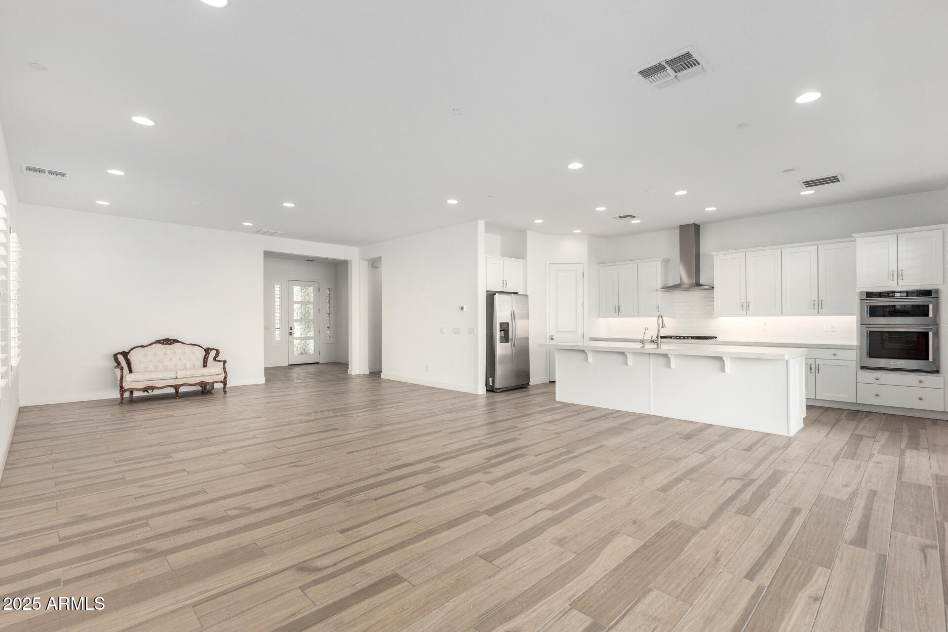 2260 East Warbler Road Gilbert, AZ 85297 - Photo 17 of 49 15 - Warbler