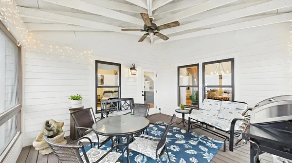 $705,000 | 55 Eagles Landing, Eddyville, KY 42038