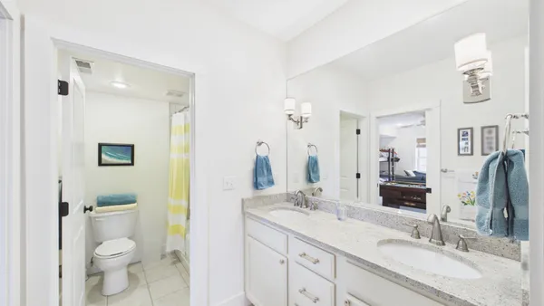 $705,000 | 55 Eagles Landing, Eddyville, KY 42038