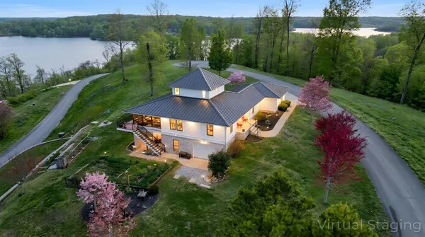 $705,000 | 55 Eagles Landing, Eddyville, KY 42038