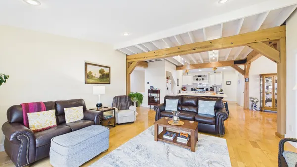 $705,000 | 55 Eagles Landing, Eddyville, KY 42038