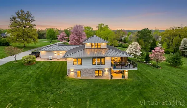 $705,000 | 55 Eagles Landing, Eddyville, KY 42038