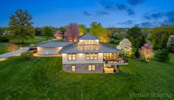 $705,000 | 55 Eagles Landing, Eddyville, KY 42038