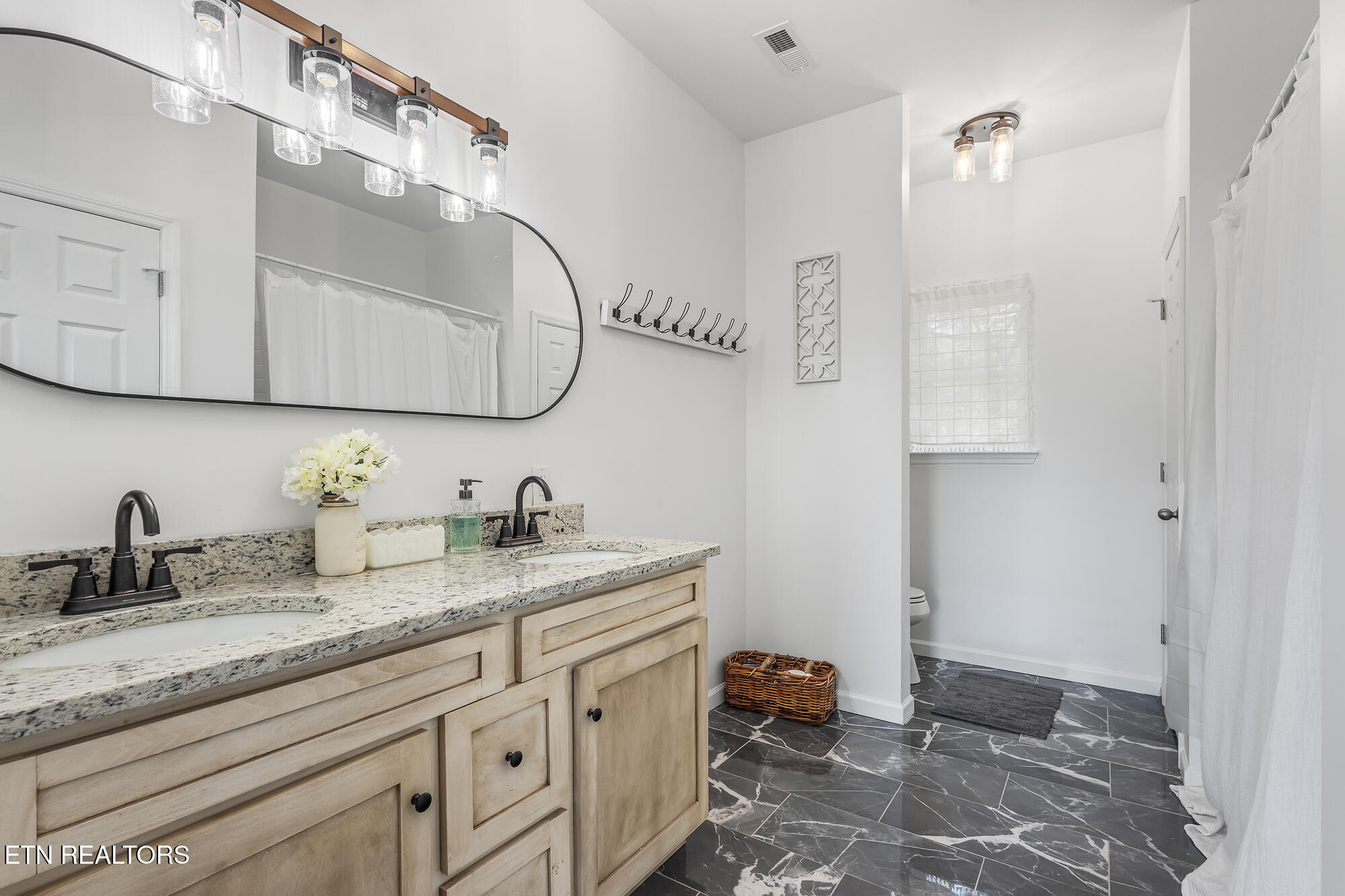 7377 Highway 411 Benton, TN 37307 - Photo 33 of 50 7737 Highway 411-25