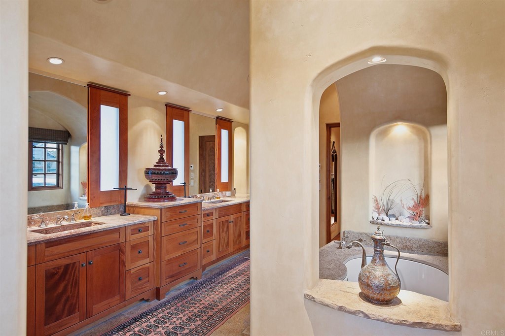 578 B Avenue Coronado, CA 92118 - Photo 30 of 43