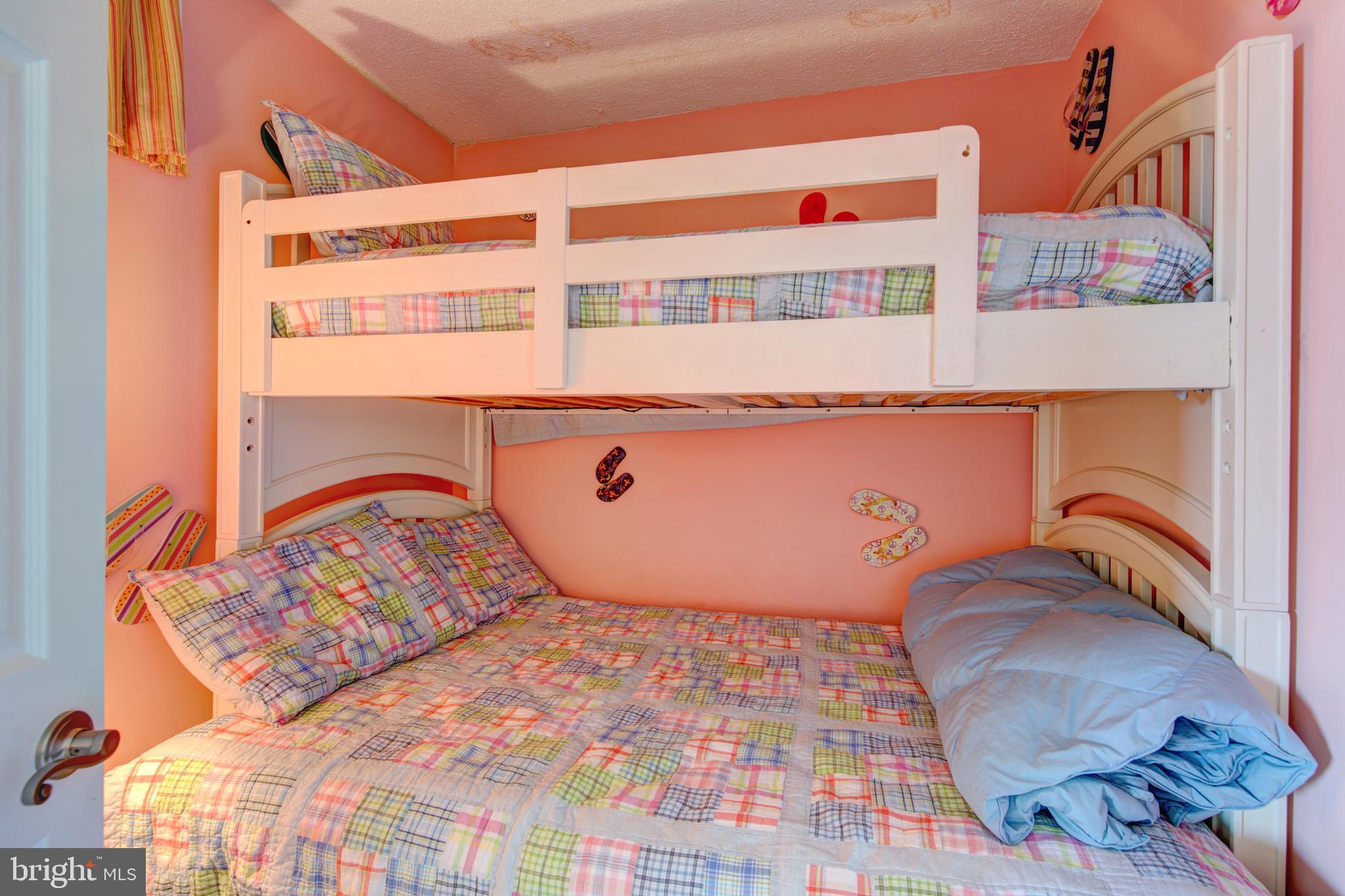 201 South Edgewater House Road, Unit 201S Bethany Beach, DE 19930 - Photo 23 of 50 Unique bunk room makes for a 3rd sleeping area...