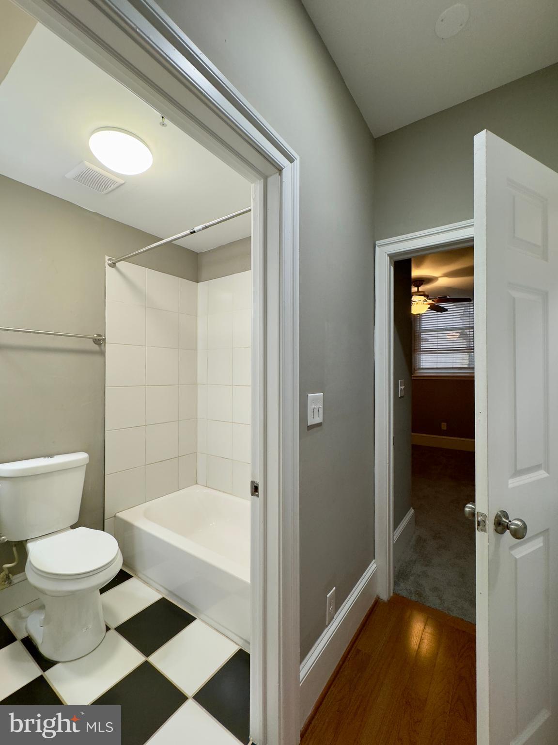 7 West Mulberry Street, Unit 1 Baltimore, MD 21201 - Photo 16 of 20