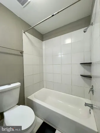 $1,995 | 7 West Mulberry Street, Unit 1, Baltimore, MD 21201