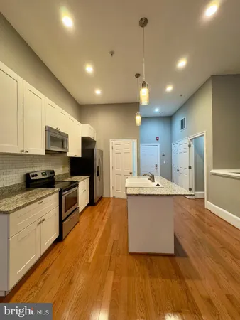 $1,995 | 7 West Mulberry Street, Unit 1, Baltimore, MD 21201