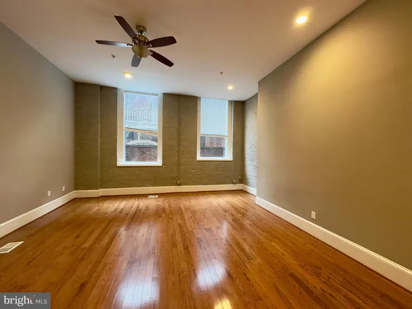 $1,995 | 7 West Mulberry Street, Unit 1, Baltimore, MD 21201