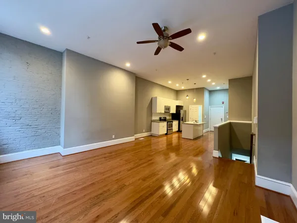 $1,995 | 7 West Mulberry Street, Unit 1, Baltimore, MD 21201