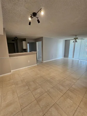 $2,450 | 7872 Sonoma Springs Circle, Unit 105, Lake Worth, FL 33463