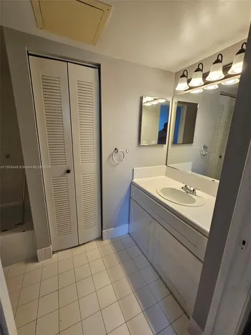 $2,450 | 7872 Sonoma Springs Circle, Unit 105, Lake Worth, FL 33463