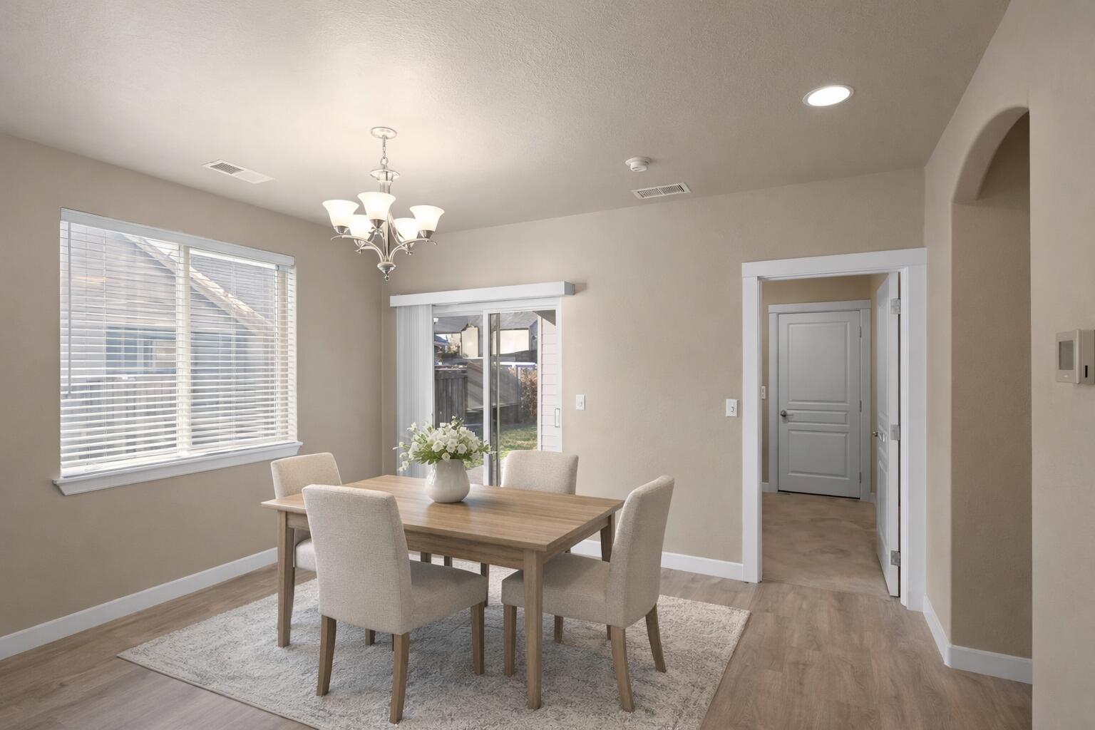 1467 Spring Street Medford, OR 97504 - Photo 18 of 31 Virtually staged