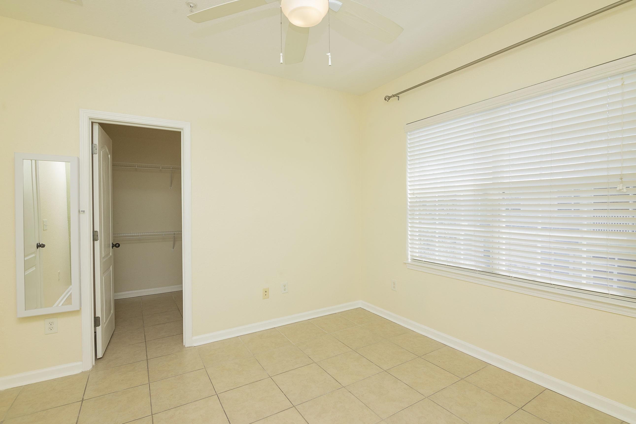 175 Bayberry Circle, Unit 1008 St. Augustine, FL 32086 - Photo 35 of 44 a view of an empty room with a window