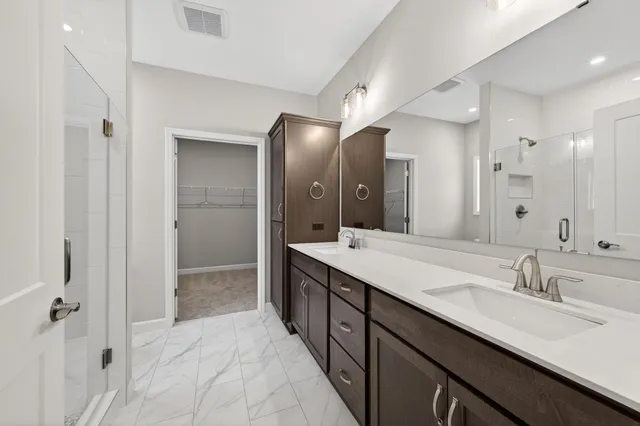 $439,900 | 1420 Victory Lane Northeast, Isanti, MN 55040