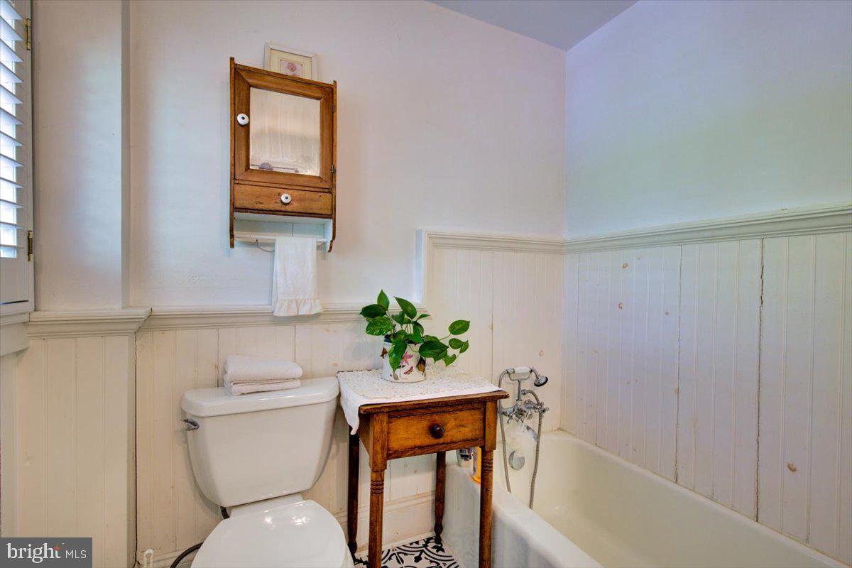 446 Homestead Road Wayne, PA 19087 - Photo 17 of 31