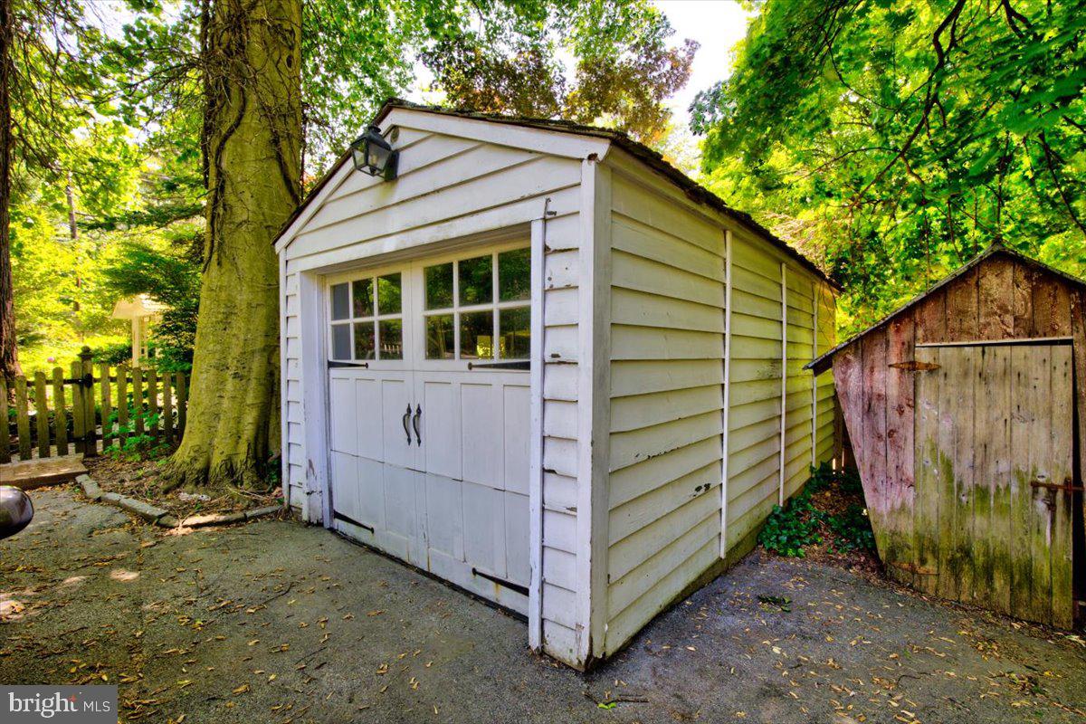 446 Homestead Road Wayne, PA 19087 - Photo 29 of 31