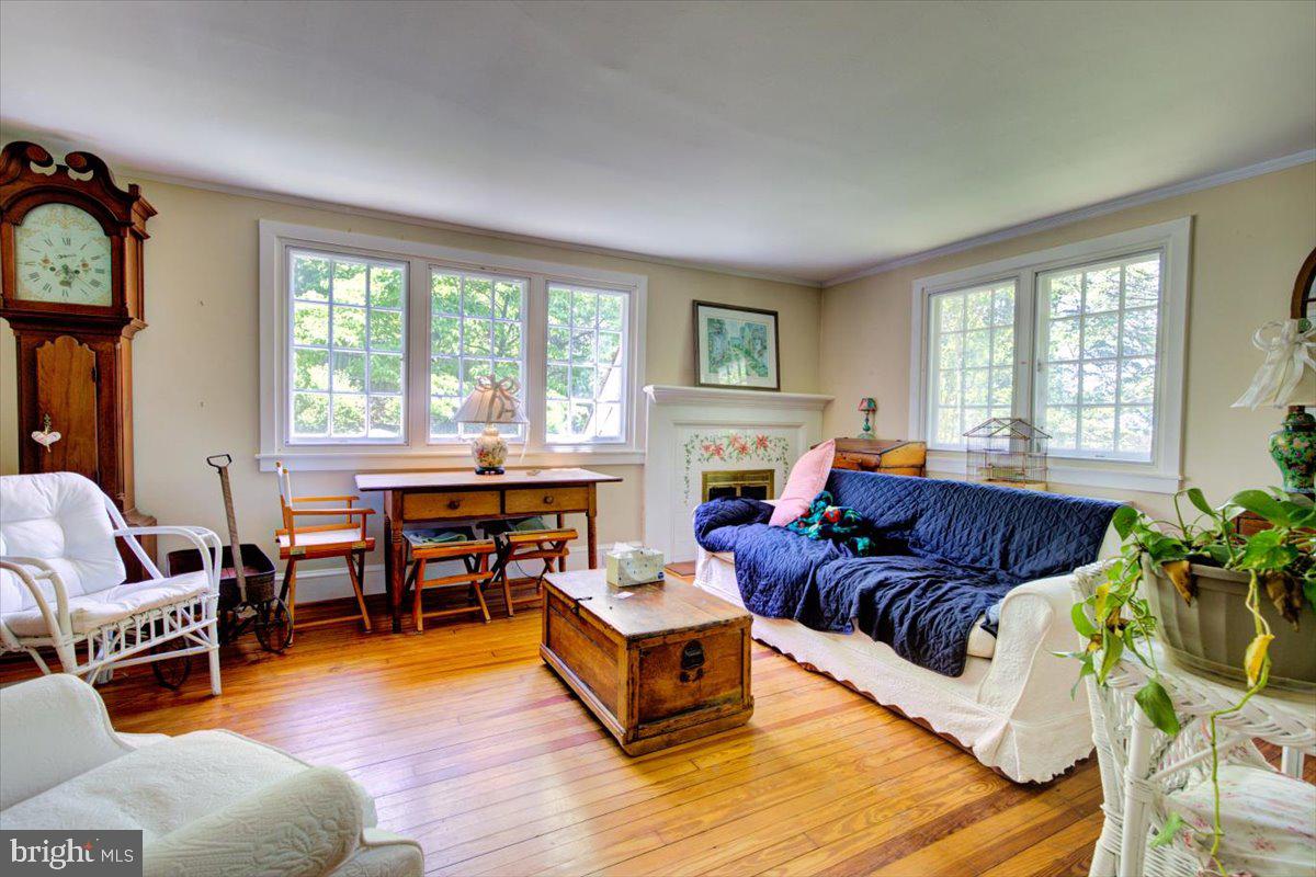 446 Homestead Road Wayne, PA 19087 - Photo 7 of 31