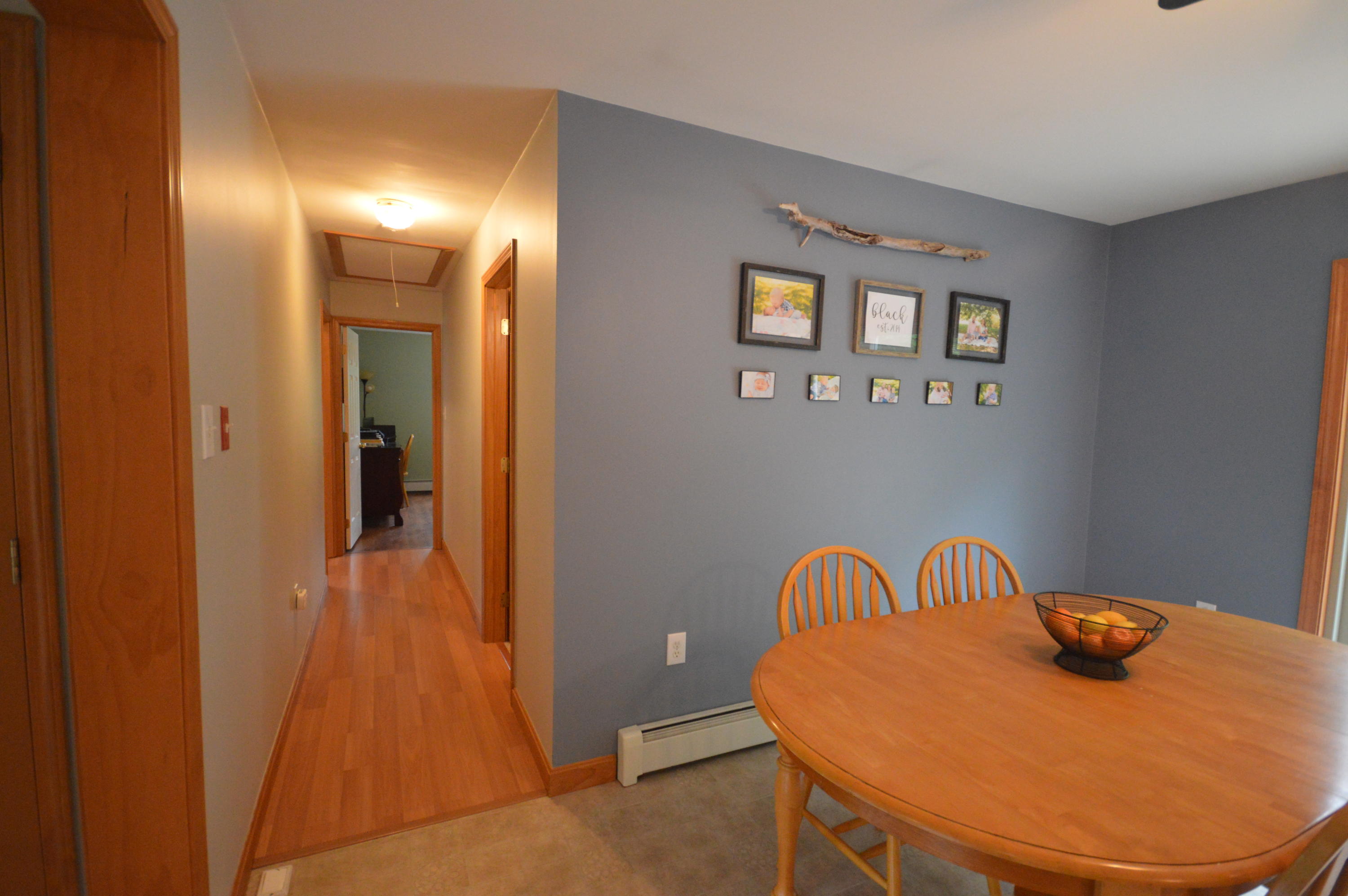 506 Ridge Drive Hermon, ME 04401 - Photo 10 of 38 DSC_0016