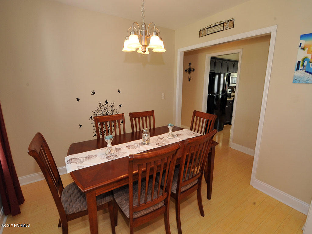 6336 Branford Road Wilmington, NC 28412 - Photo 6 of 23 Dining 2