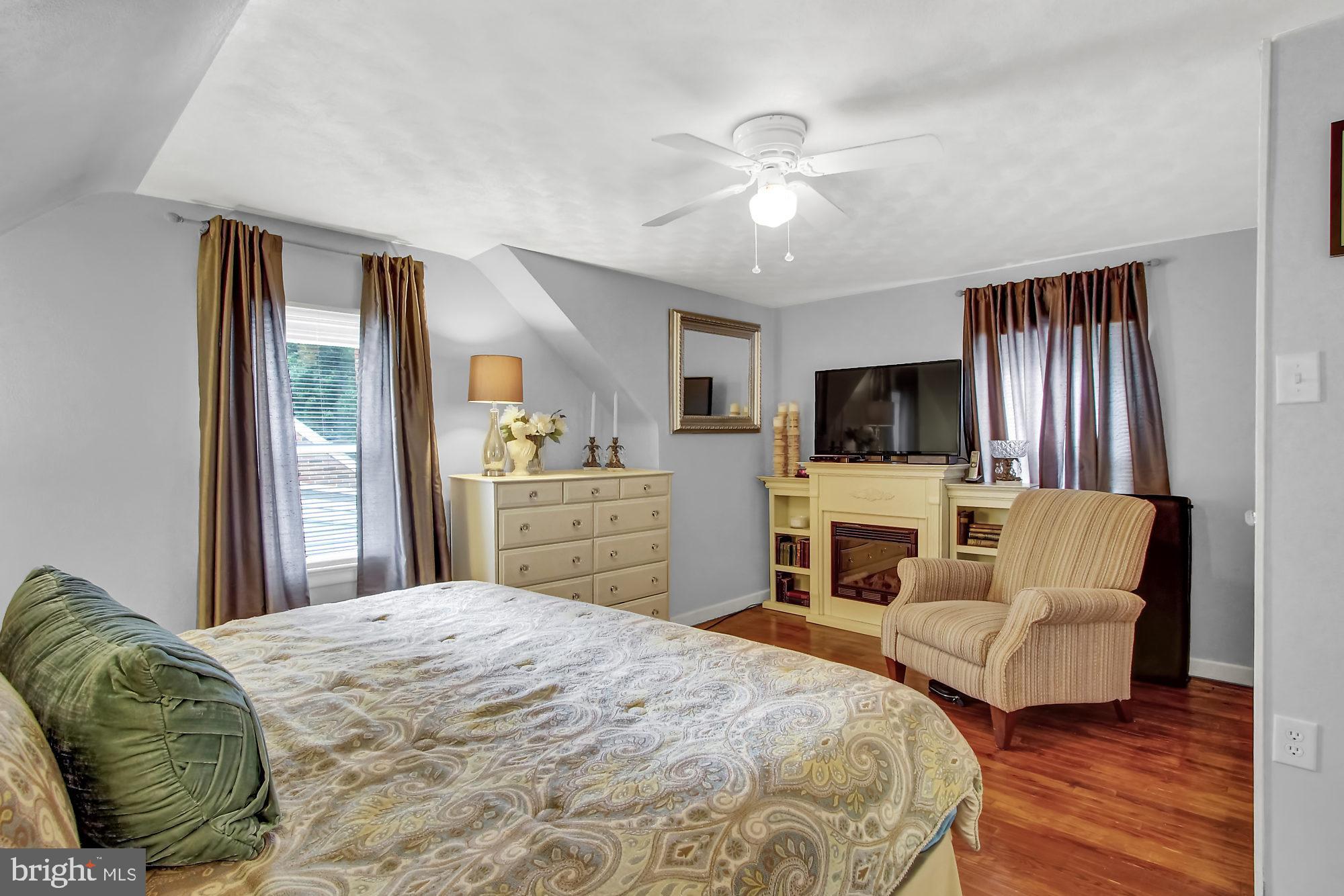 332 Wynwood Road York, PA 17402 - Photo 17 of 37 Gallery Image 17