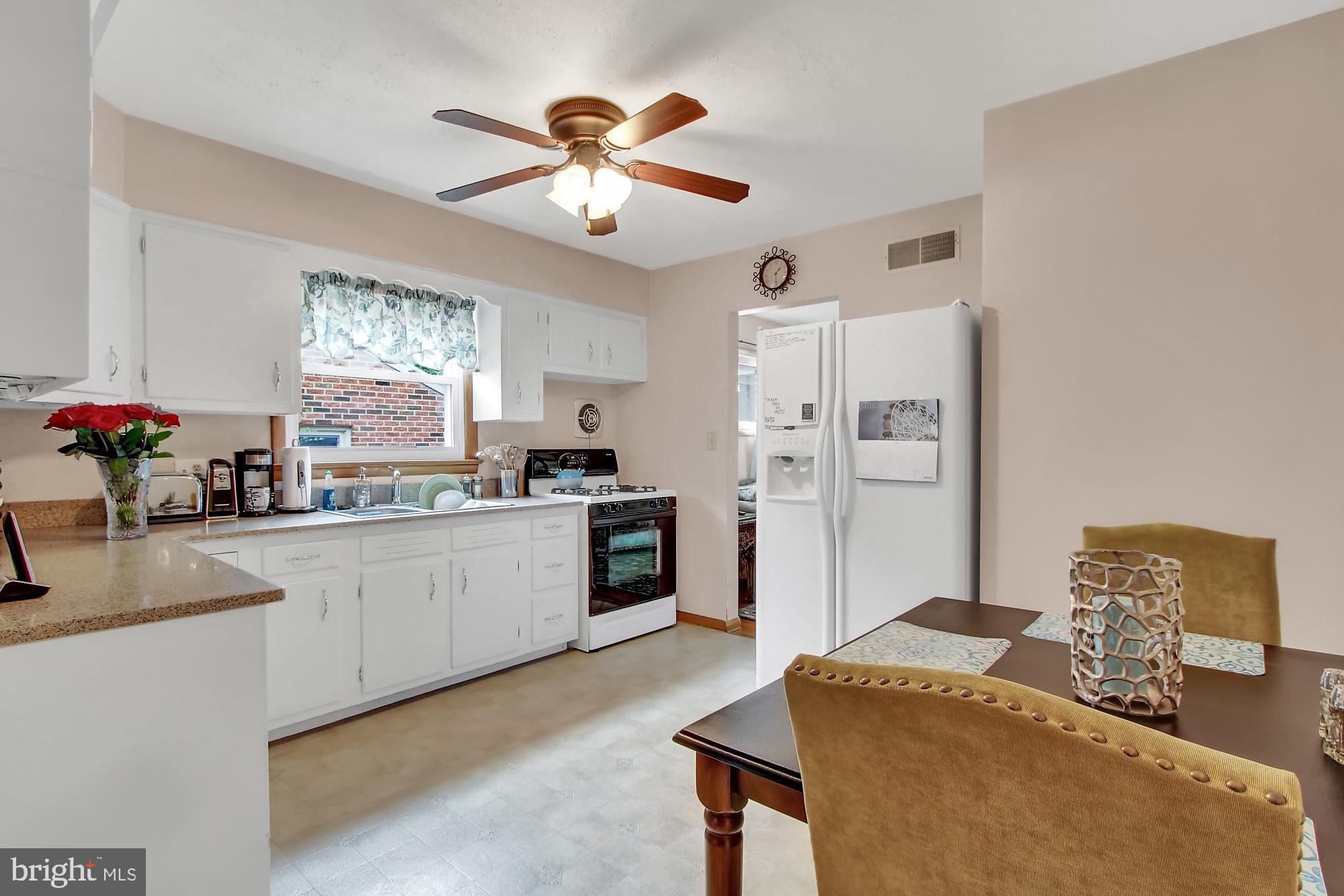 332 Wynwood Road York, PA 17402 - Photo 26 of 37 Gallery Image 26
