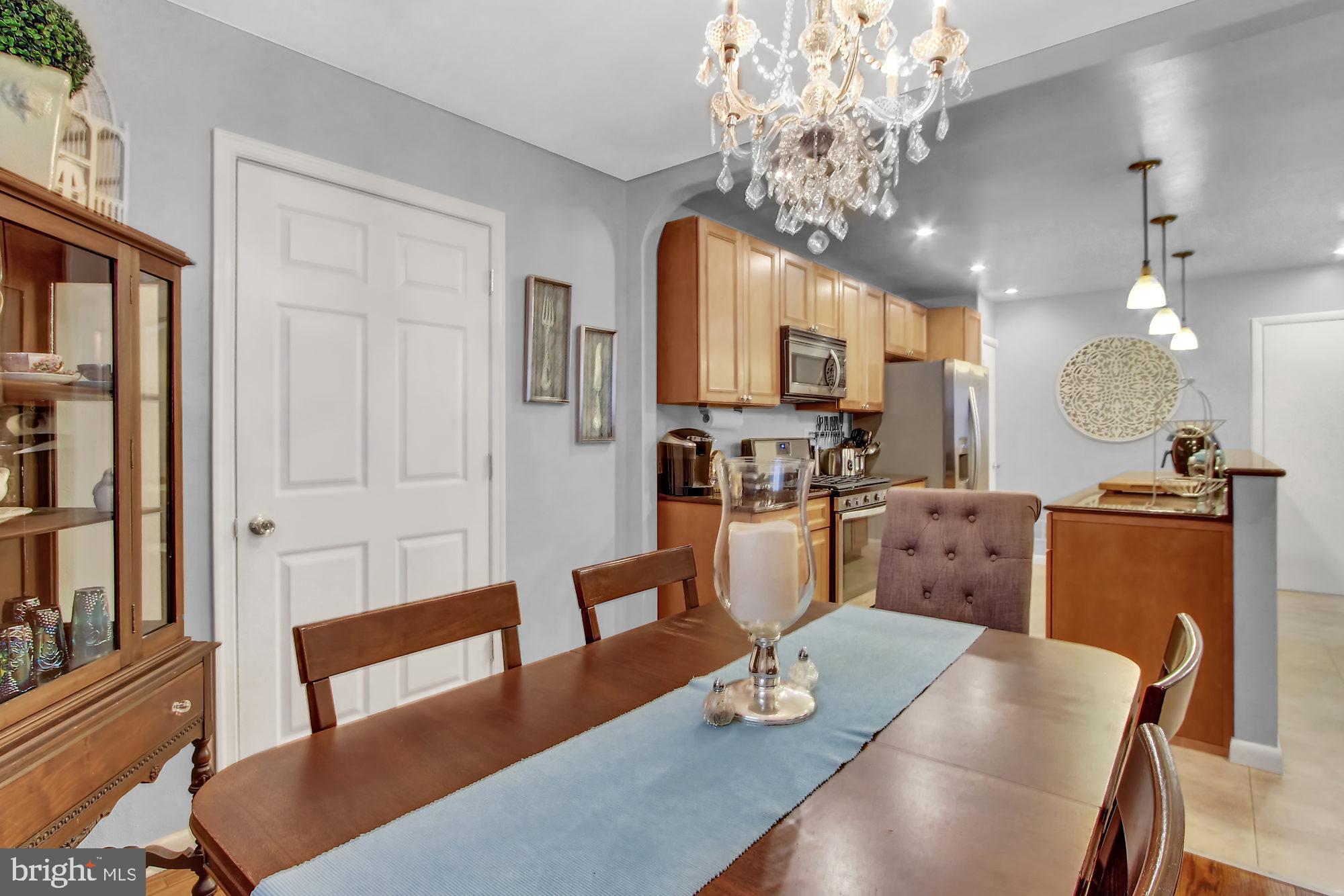 332 Wynwood Road York, PA 17402 - Photo 8 of 37 Gallery Image 8