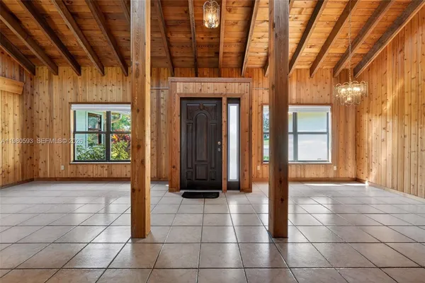 $850,000 | 8535 Southeast May Terrace, Hobe Sound, FL 33455