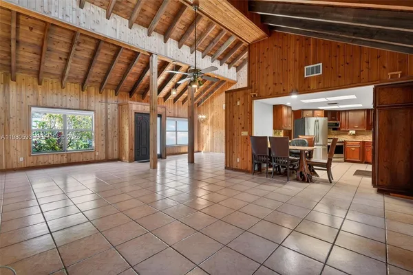 $850,000 | 8535 Southeast May Terrace, Hobe Sound, FL 33455