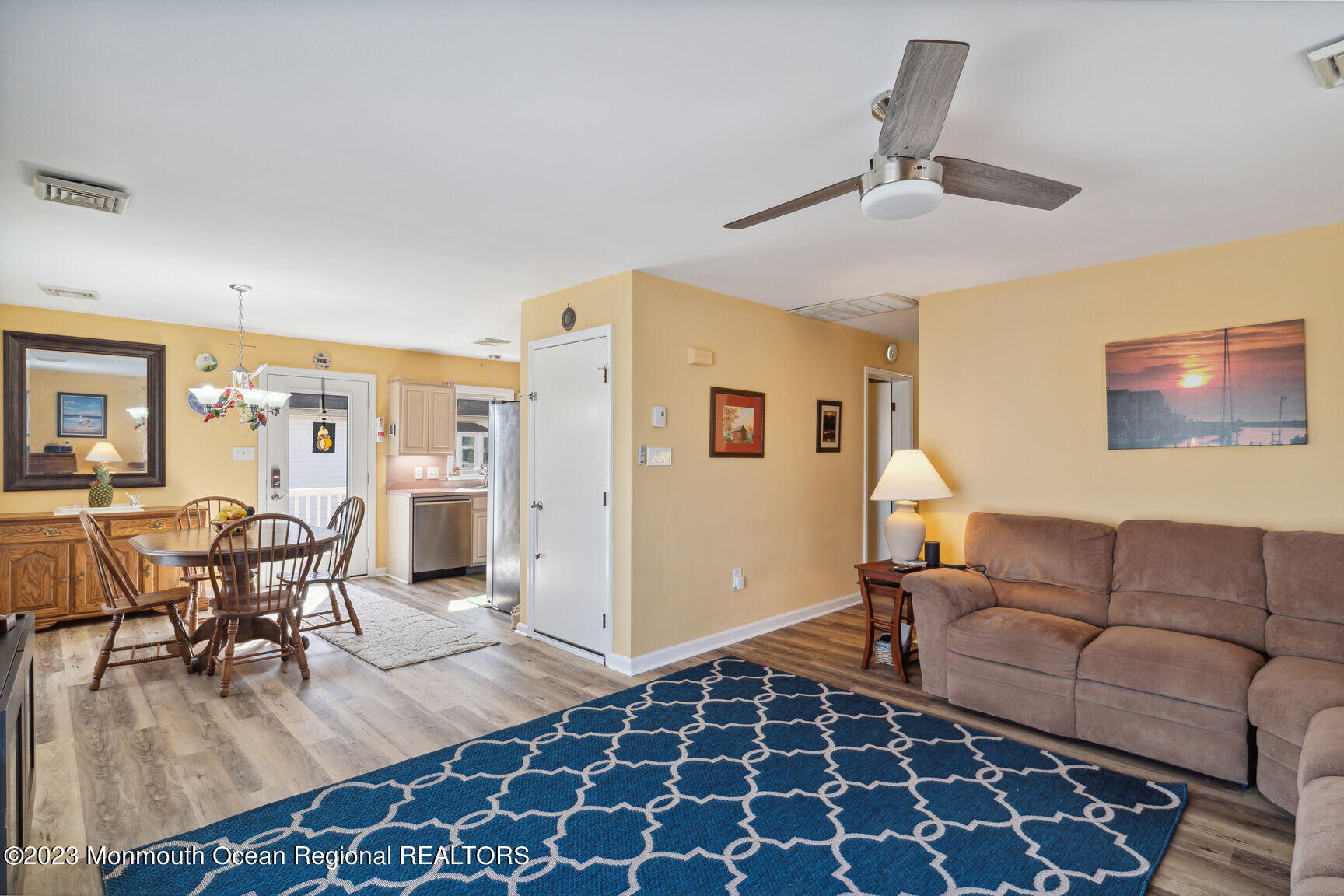 114 Curlew Road Tuckerton, NJ 08087 - Photo 3 of 25 0003--003