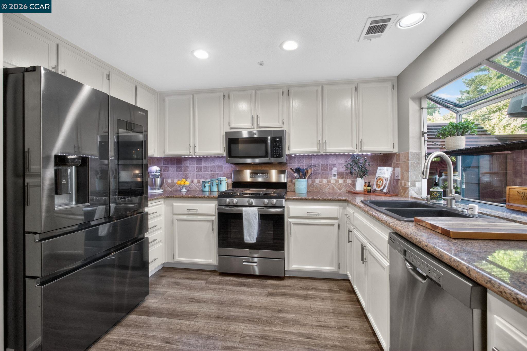 3983 Inverness Common Livermore, CA 94551 - Photo 11 of 52
