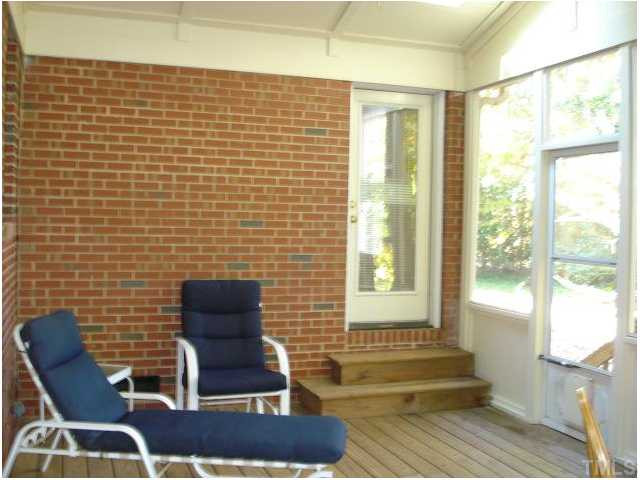 3304 Hampton Road Raleigh, NC 27607 - Photo 17 of 20 Photo 17