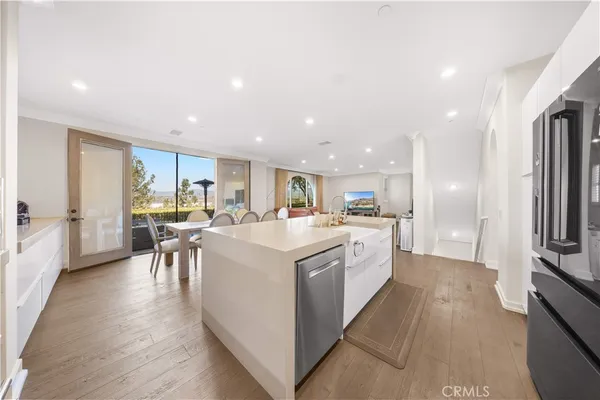 $1,489,000 | 851 Terrace Diamond Bar Ca, Unit 4, Diamond Bar, CA 91765