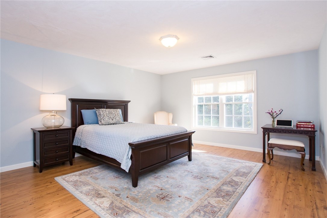 40 Berkeley Road Warwick, RI 02818 - Photo 25 of 39