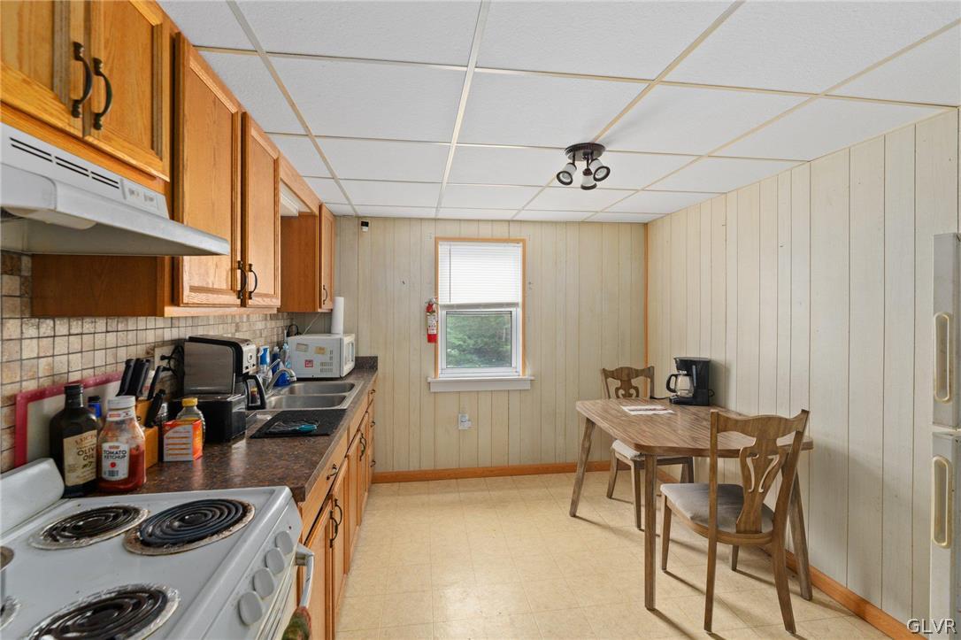 149 Spring Street Nazareth, PA 18064 - Photo 18 of 21 Gallery Image 18