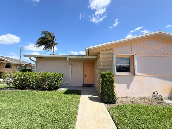 $1,300 | 2607 Dudley Drive West, Unit L, West Palm Beach, FL 33415