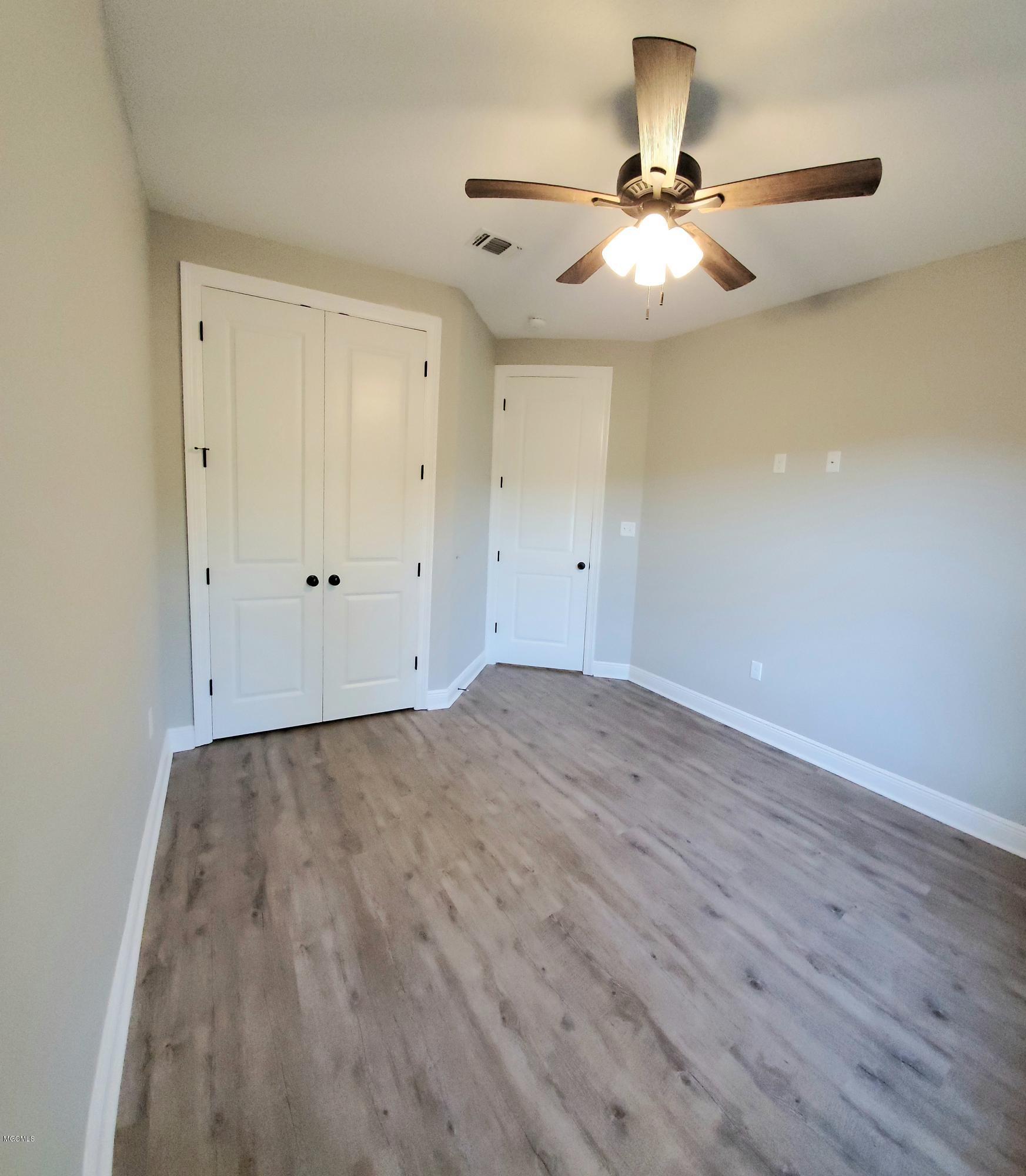 15300 Big Ridge Road Biloxi, MS 39532 - Photo 27 of 33 Bedroom 3