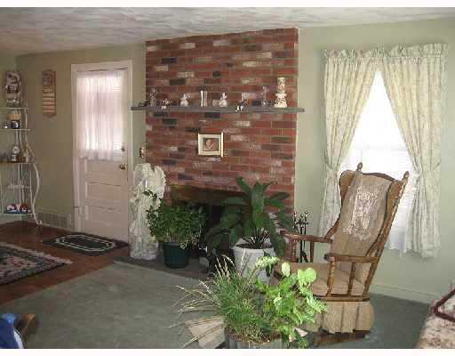 13 Whitman Street Coventry, RI 02816 - Photo 3 of 8 Living Room.