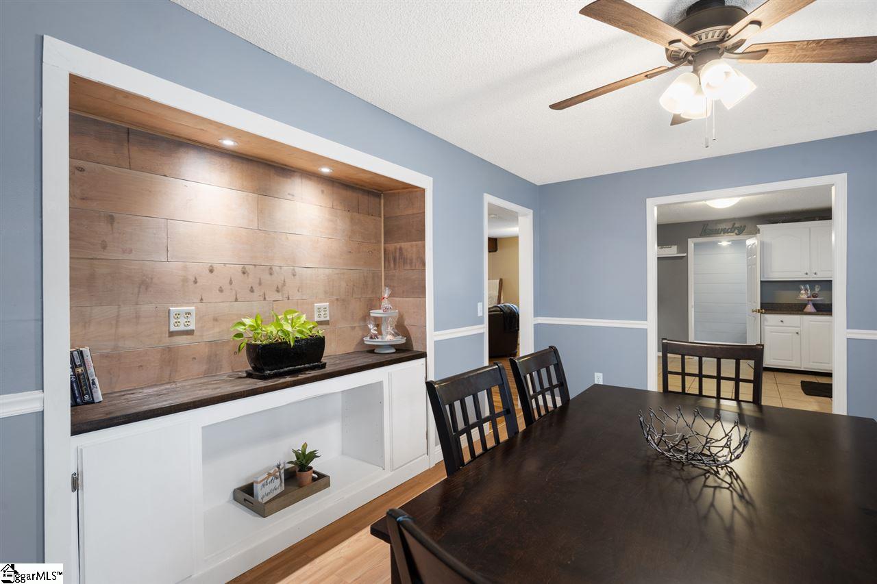 222 Mark Street Easley, SC 29640 - Photo 5 of 23