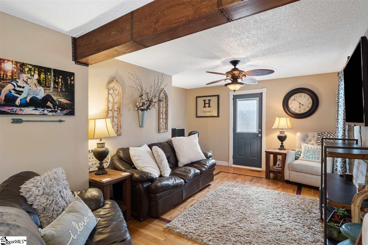 222 Mark Street Easley, SC 29640 - Photo 8 of 23