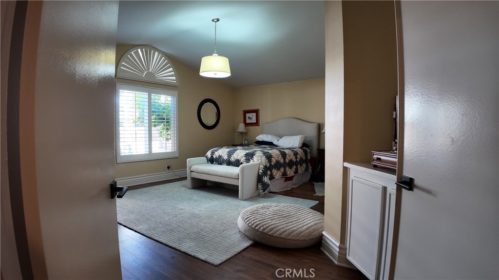 43080 Vista Del Rancho Temecula, CA 92592 - Photo 35 of 57 a living room with furniture and a window