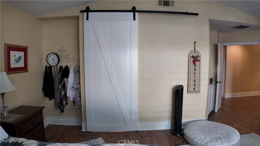 43080 Vista Del Rancho Temecula, CA 92592 - Photo 40 of 57 a view of walk in closet