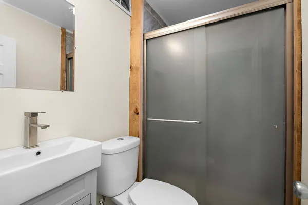 $149,900 | 805 4th Street Southwest, Willmar, MN 56201