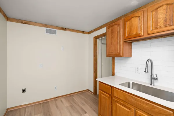 $149,900 | 805 4th Street Southwest, Willmar, MN 56201